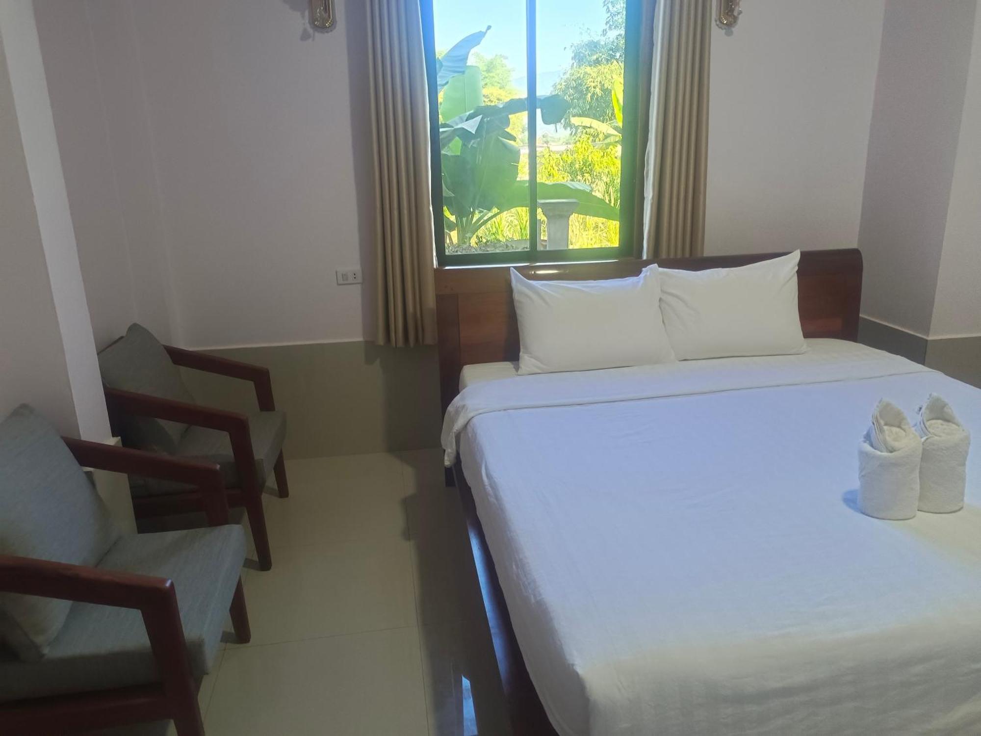 Dd Guesthouse Vang Vieng Ngoại thất bức ảnh
