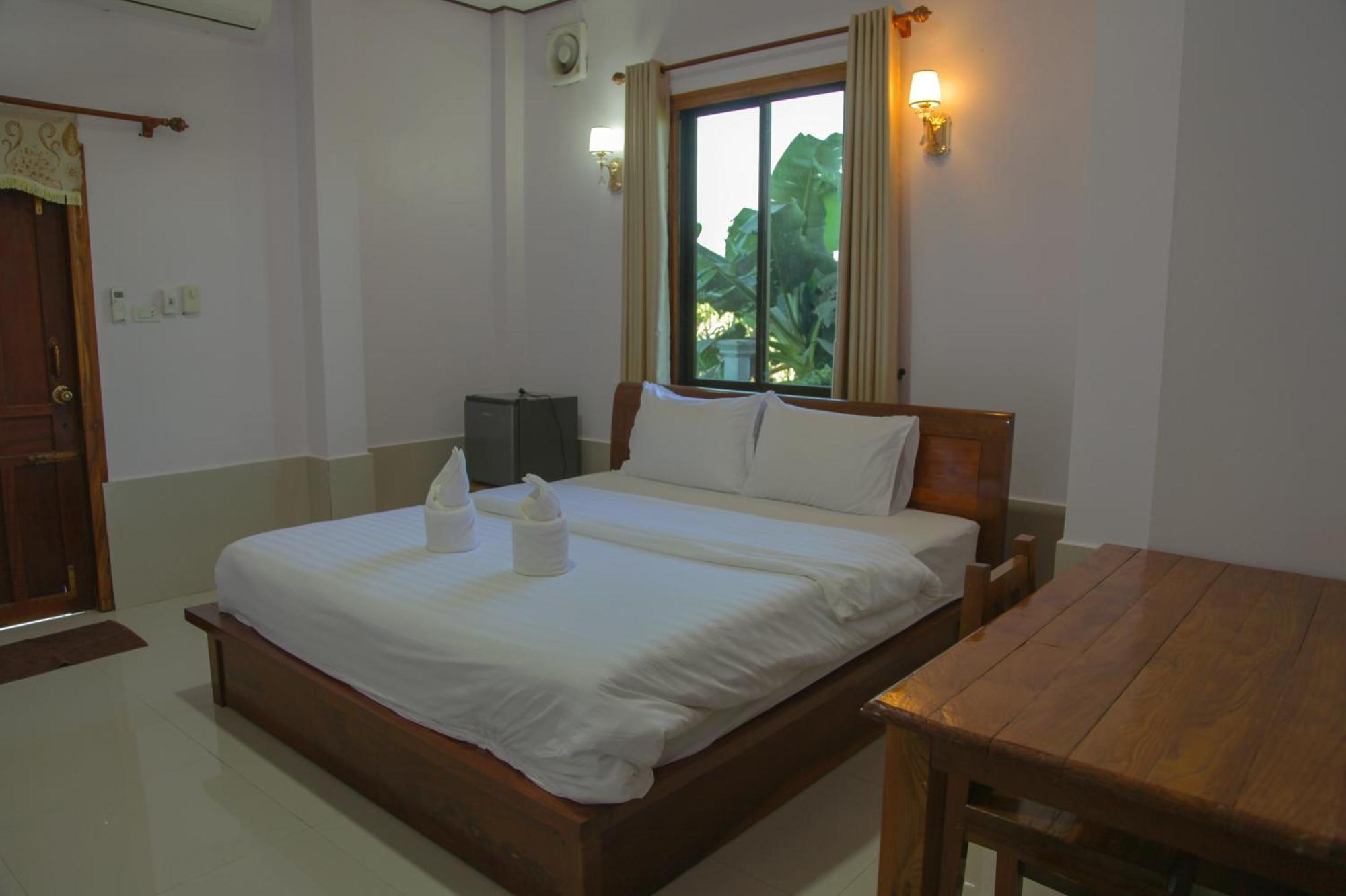 Dd Guesthouse Vang Vieng Ngoại thất bức ảnh